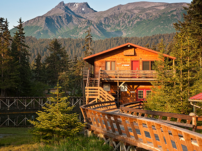 Tutka Bay Wilderness Lodge